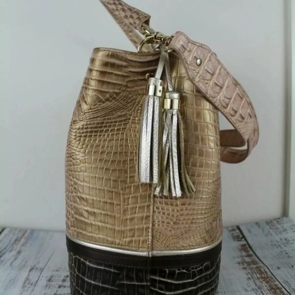 Brahmin Amelia Roseleaf Bucket $335 - Picture 5 of 6